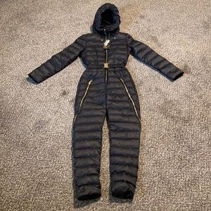 AISIYI 100% Down Filled Ski Snow Suit w/ Hood + Bum Flap + Sleek Gold Hardware